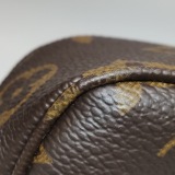 Louis Vuitton(LV) Pochette Accessoires NM Monogram Canvas — thumbnail 11