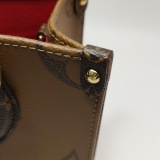 Louis Vuitton(LV) OnTheGo Tote Reverse Monogram Giant PM — thumbnail 9