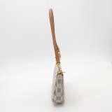 Louis Vuitton(LV) Pochette Accessoires Damier — thumbnail 4