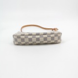 Louis Vuitton(LV) Pochette Accessoires Damier — thumbnail 6