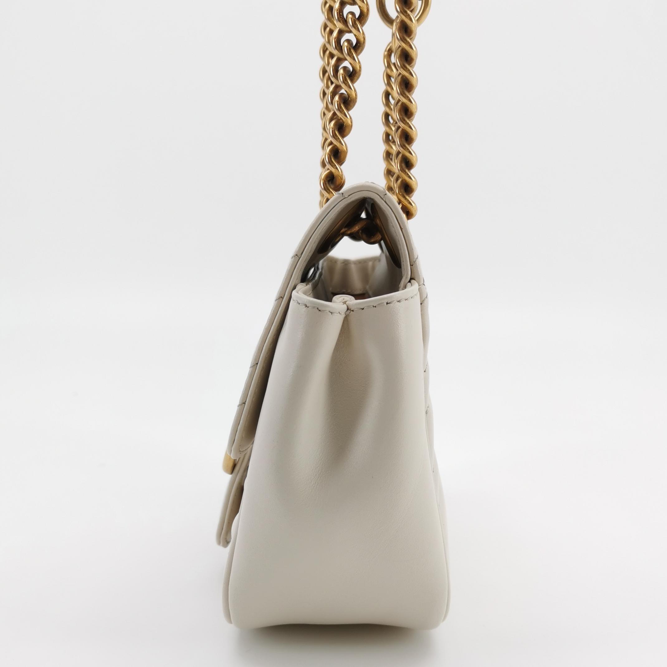 Gucci GG Marmont Flap Bag Matelasse Leather Mini — photo 3 of 25
