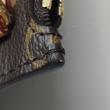 Louis Vuitton(LV) Neverfull NM Tote Monogram Canvas MM — thumbnail 12