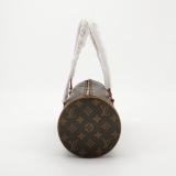 Louis Vuitton(LV) Papillon Handbag Monogram Canvas 30 — thumbnail 4