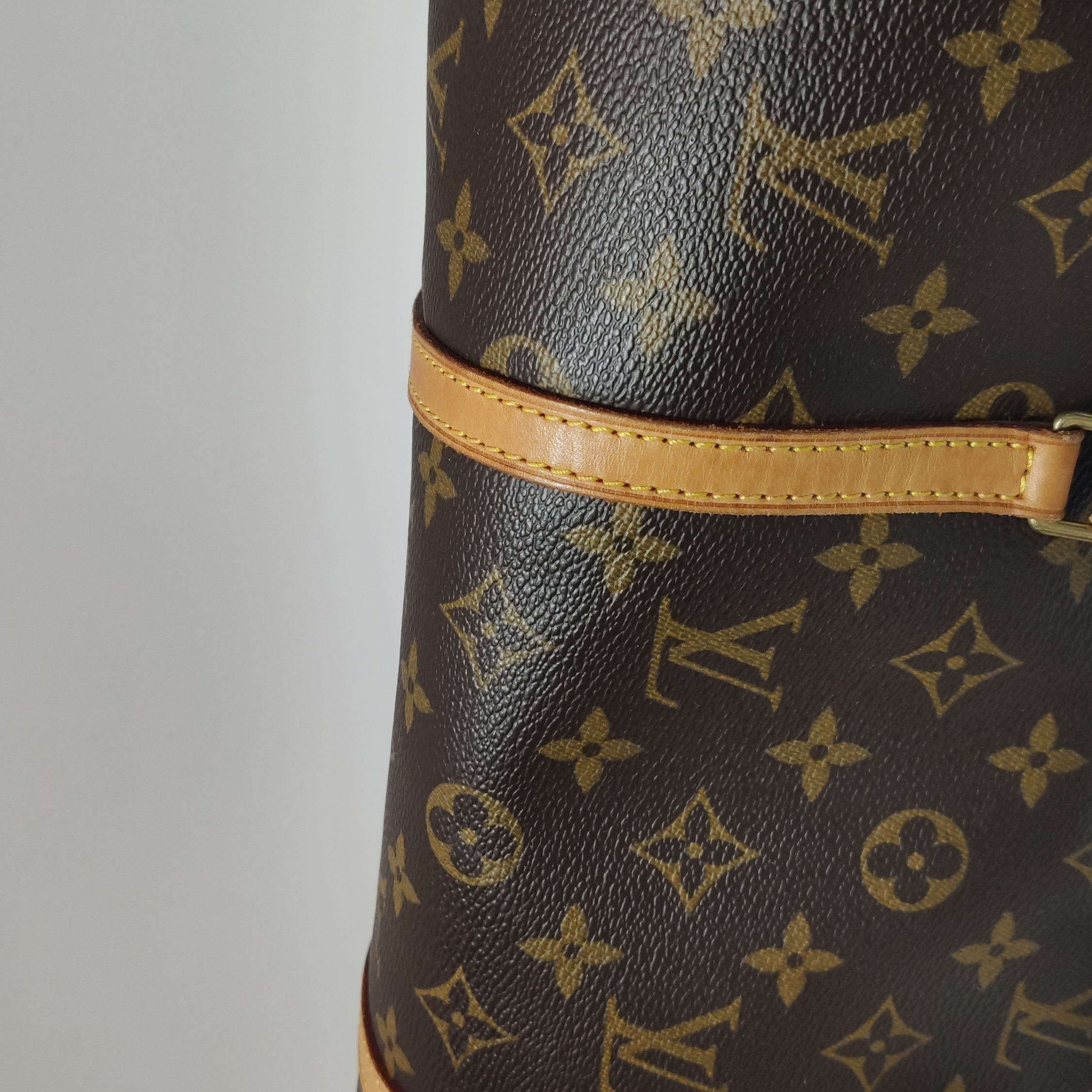 Louis Vuitton(LV) Papillon Handbag Monogram Canvas 30 — photo 11 of 12