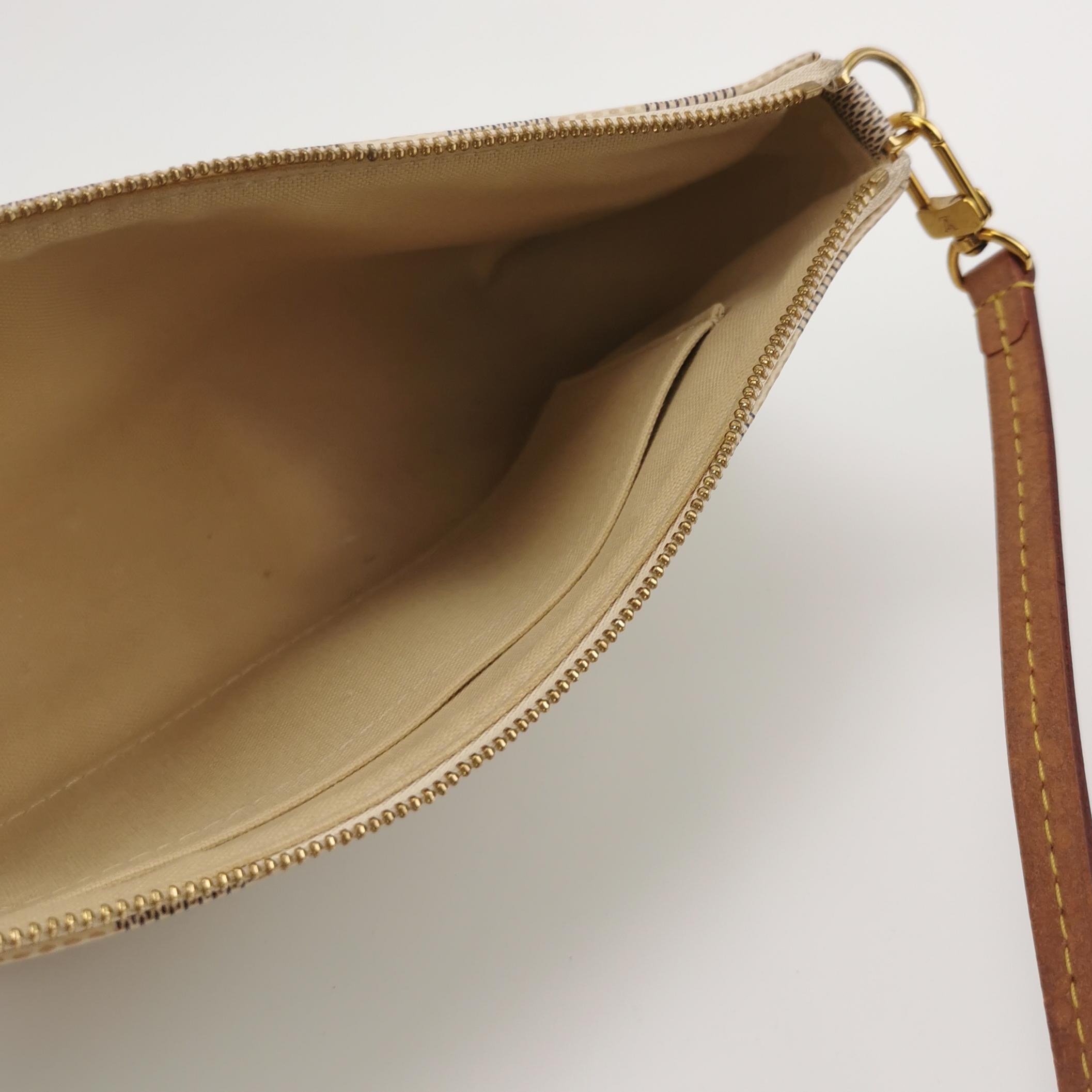 Louis Vuitton(LV) Pochette Accessoires Damier — photo 7 of 12