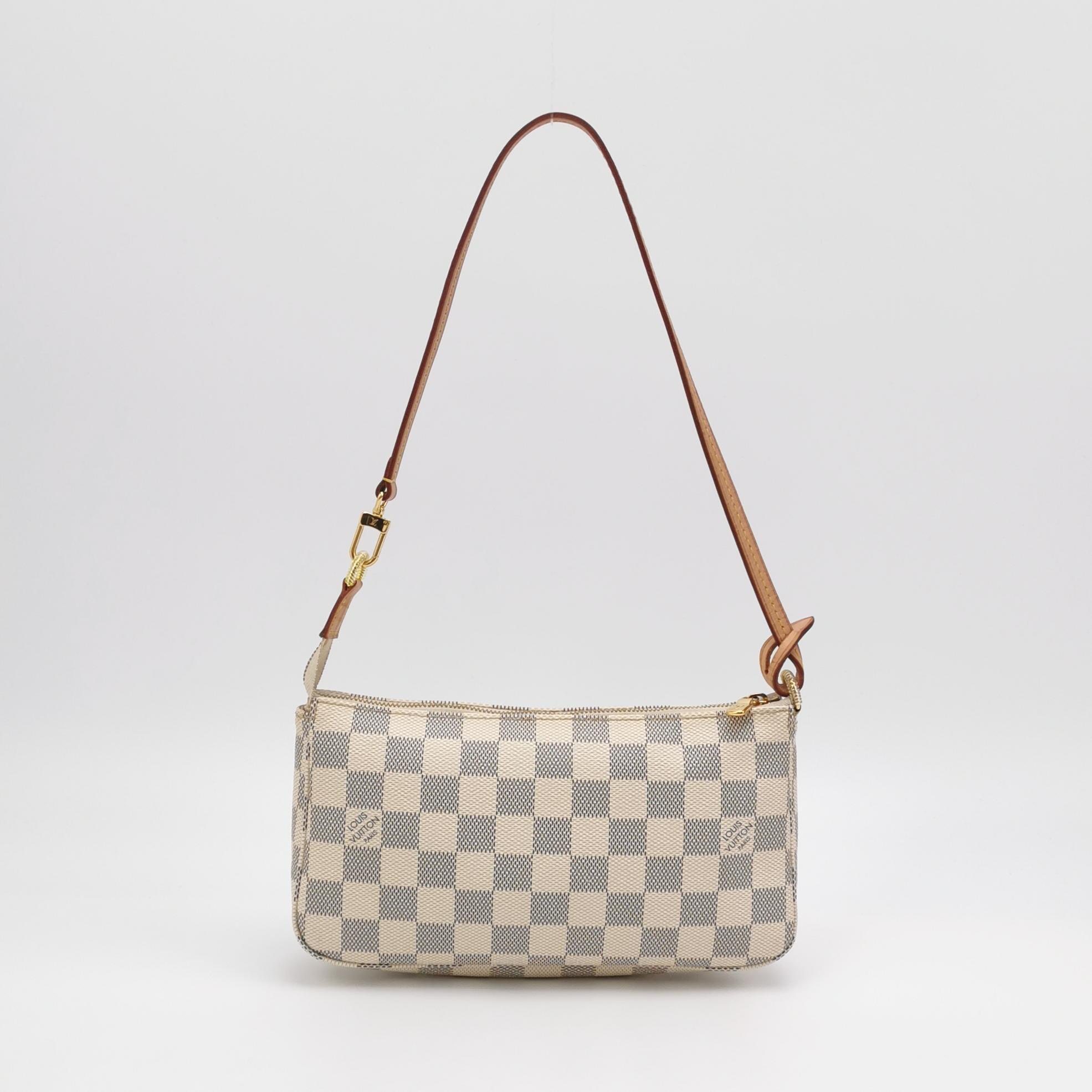 Louis Vuitton(LV) Pochette Accessoires Damier — photo 3 of 14