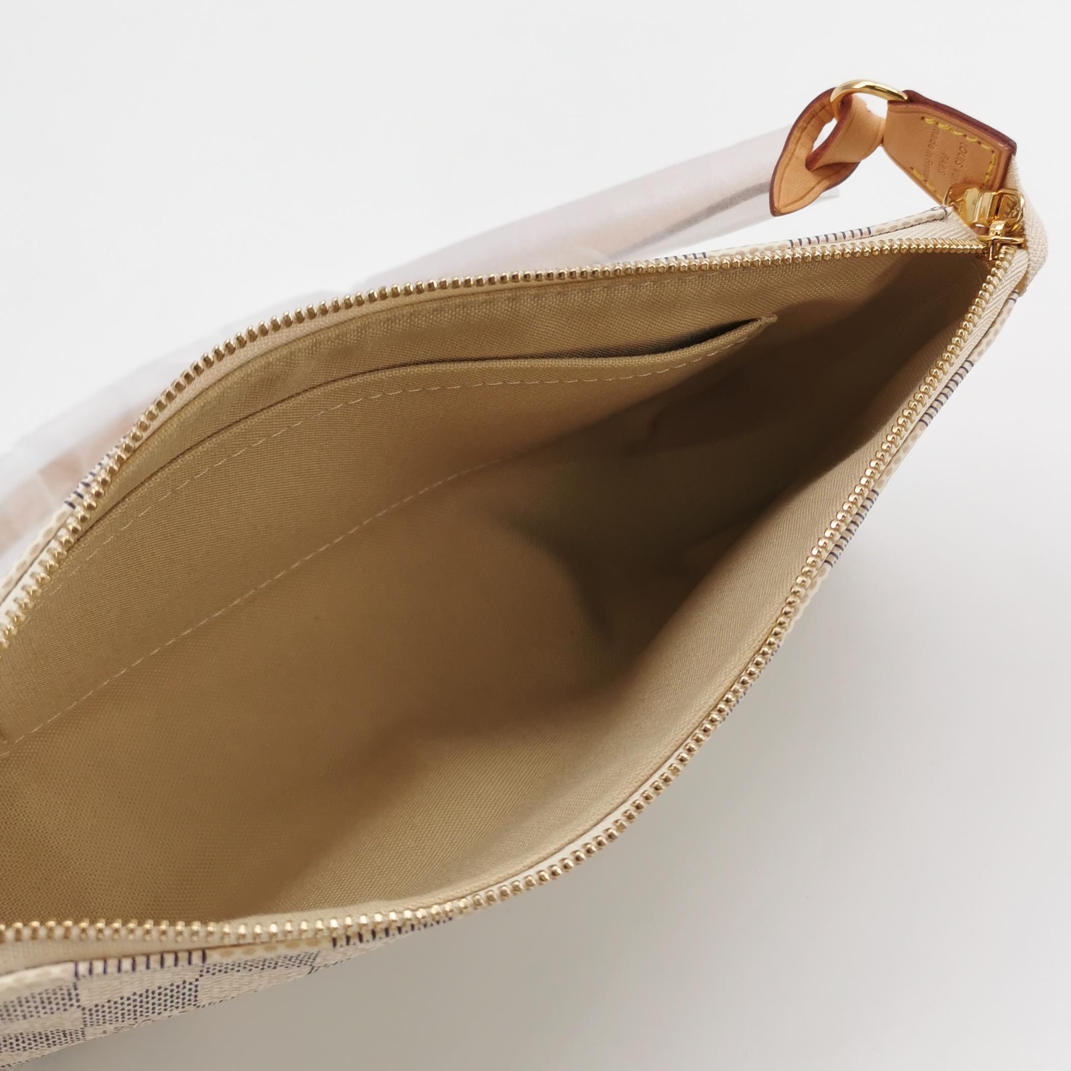 Louis Vuitton(LV) Pochette Accessoires Damier — photo 7 of 15