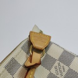 Louis Vuitton(LV) Pochette Accessoires Damier — thumbnail 14