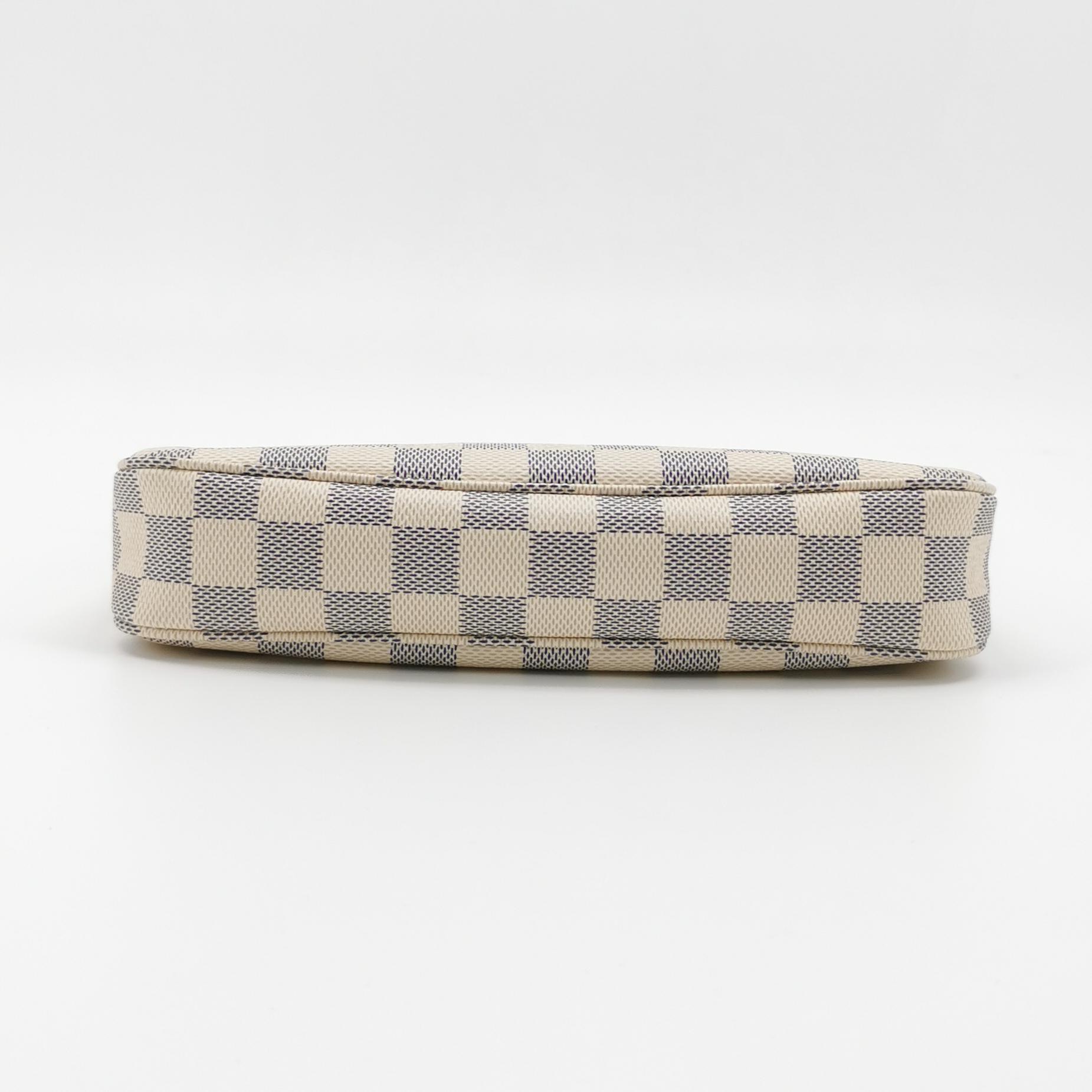 Louis Vuitton(LV) Pochette Accessoires Damier — photo 6 of 13