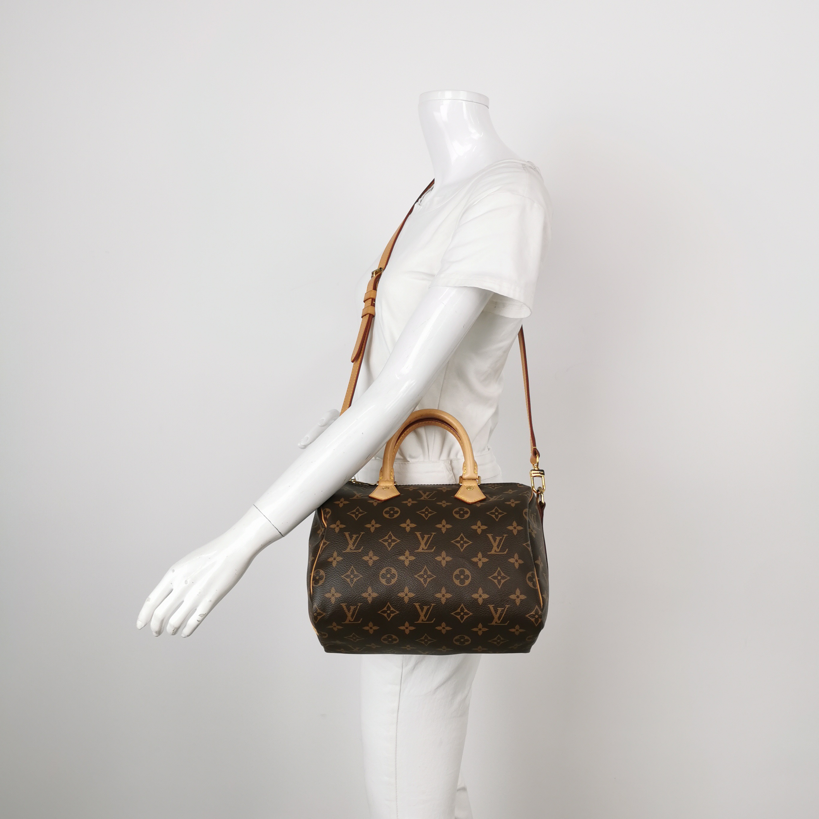 Louis Vuitton(LV) Speedy Bandouliere Bag Monogram Canvas 25 — alternate view
