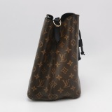 Louis Vuitton(LV) NeoNoe Handbag Monogram Canvas with Leather MM — thumbnail 3