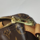 Louis Vuitton(LV) Metis Hobo Monogram Canvas — thumbnail 9