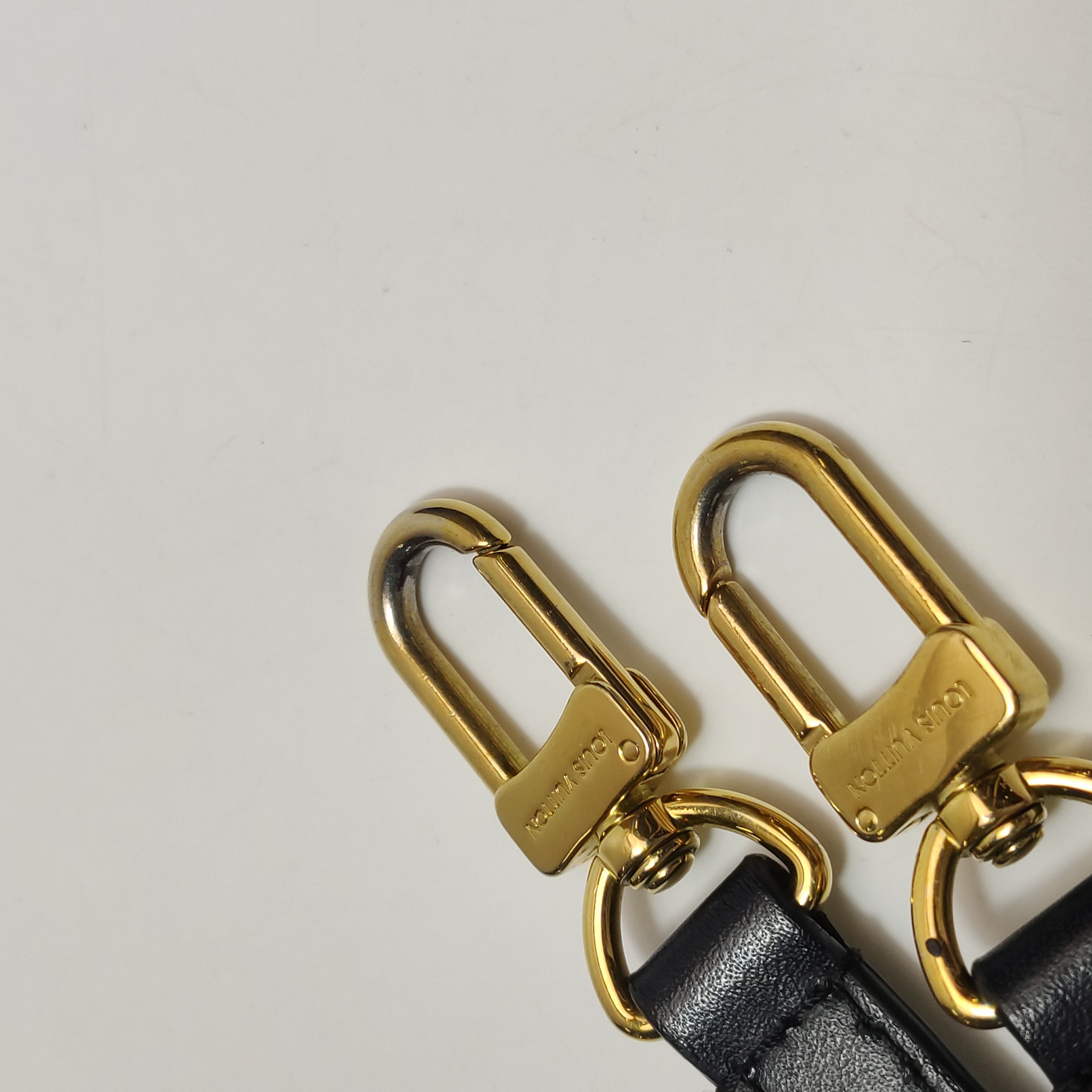 Louis Vuitton(LV) NeoNoe Handbag Monogram Canvas with Leather MM — photo 14 of 14