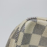 Louis Vuitton(LV) Pochette Accessoires Damier — thumbnail 10
