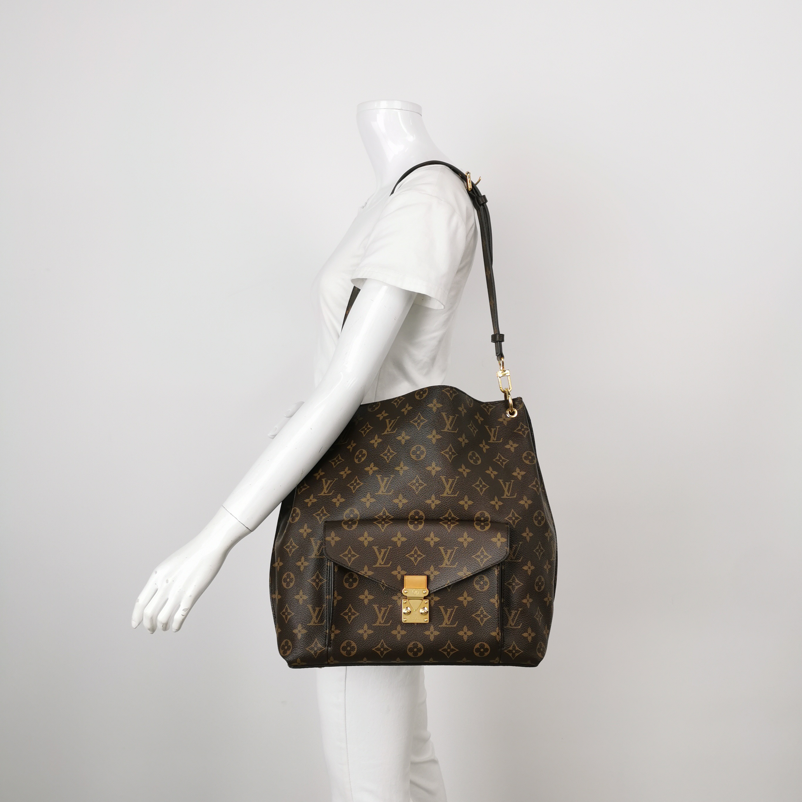 Louis Vuitton(LV) Metis Hobo Monogram Canvas — alternate view