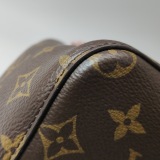 Louis Vuitton(LV) NeoNoe Handbag Monogram Canvas with Leather MM — thumbnail 9