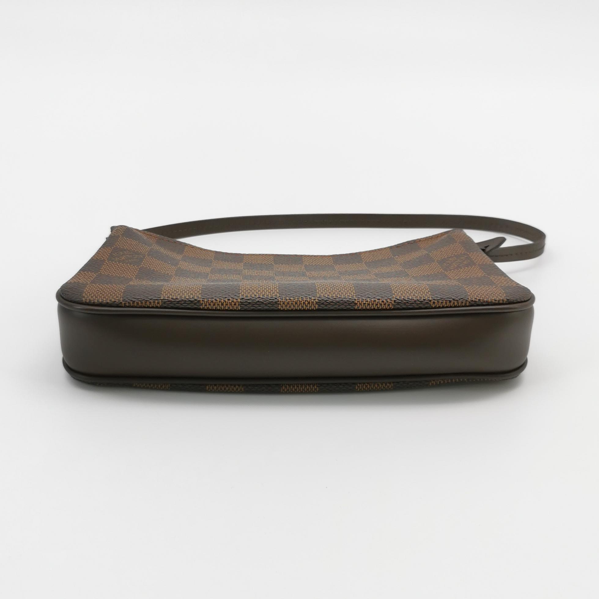 Louis Vuitton(LV) Navona Pochette Accessoires Damier — photo 6 of 13