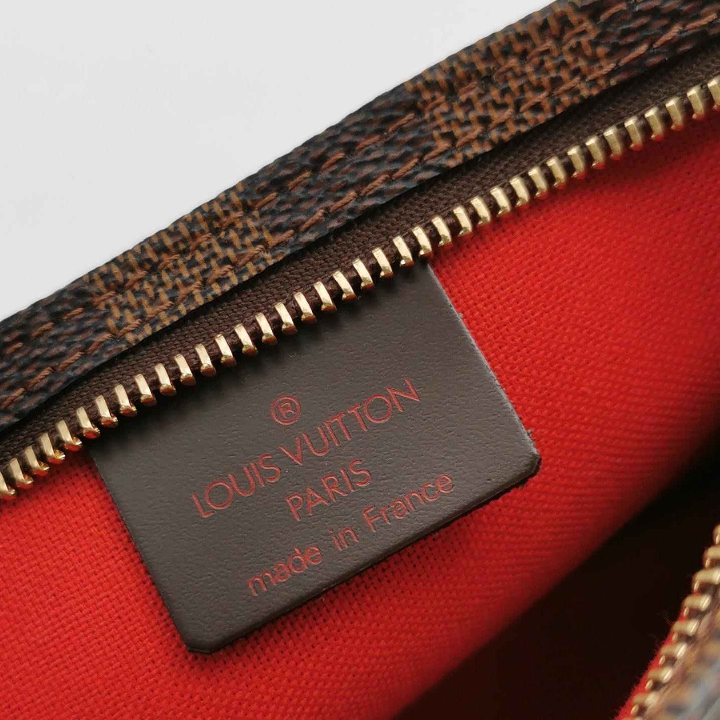 Louis Vuitton(LV) Navona Pochette Accessoires Damier — photo 8 of 13