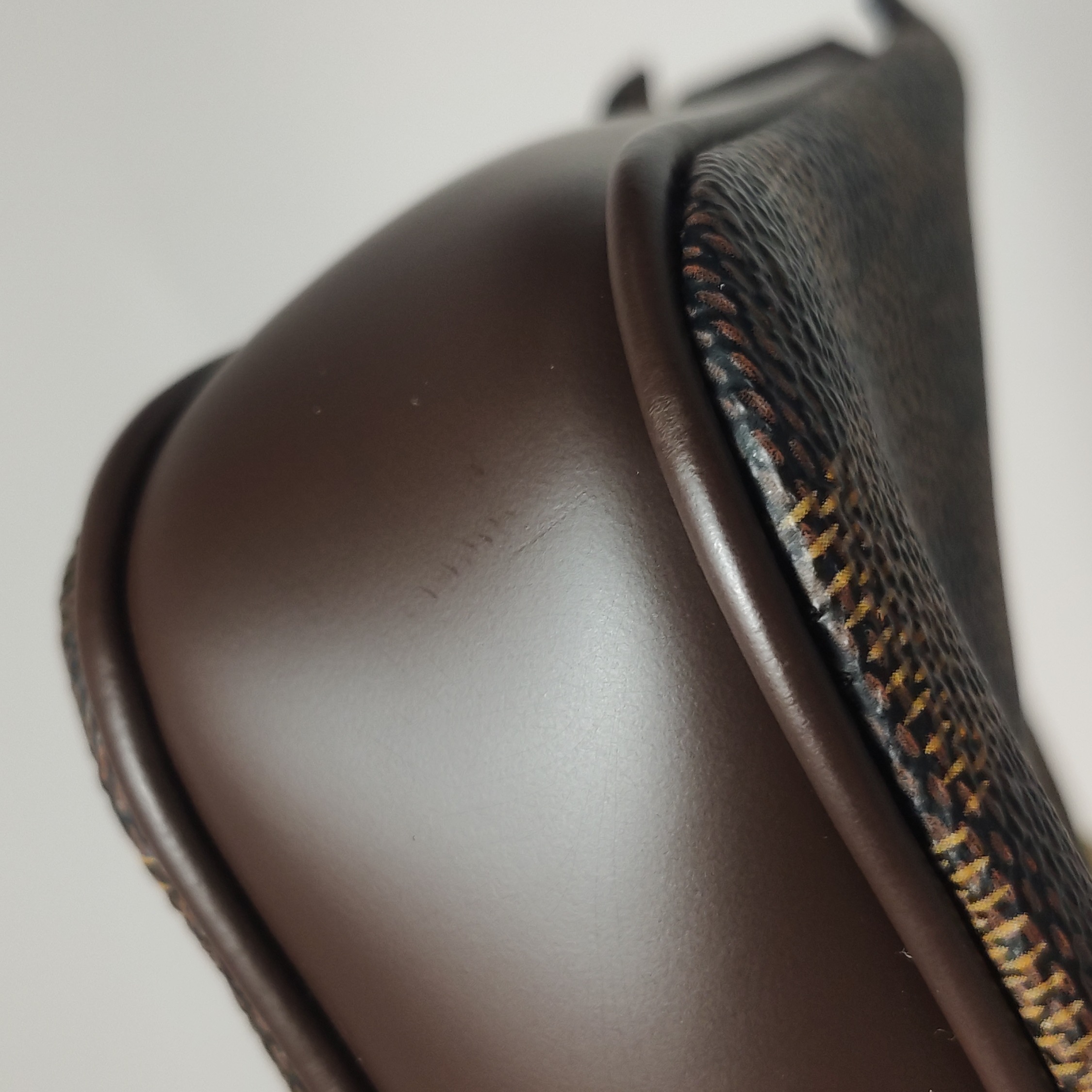 Louis Vuitton(LV) Navona Pochette Accessoires Damier — photo 10 of 13