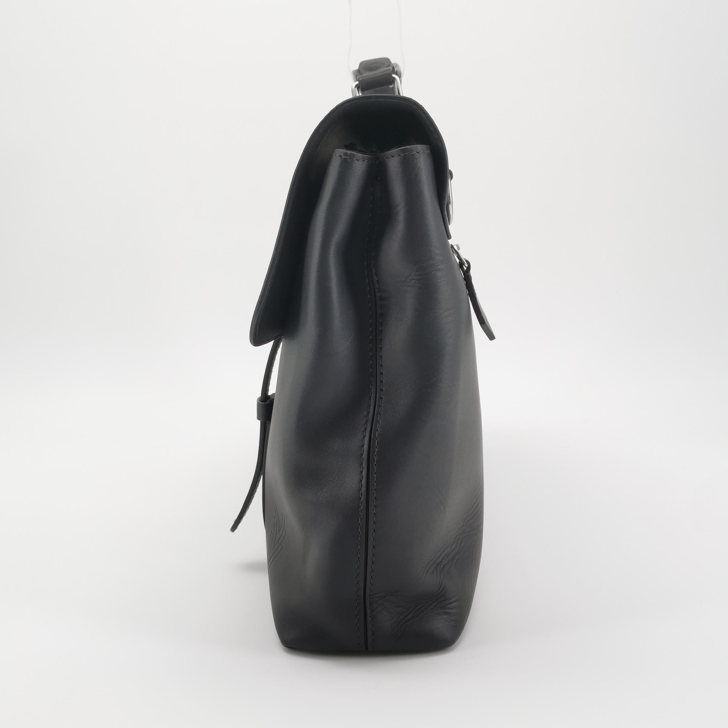 Louis Vuitton(LV) black leather briefcase handbag — photo 3 of 15