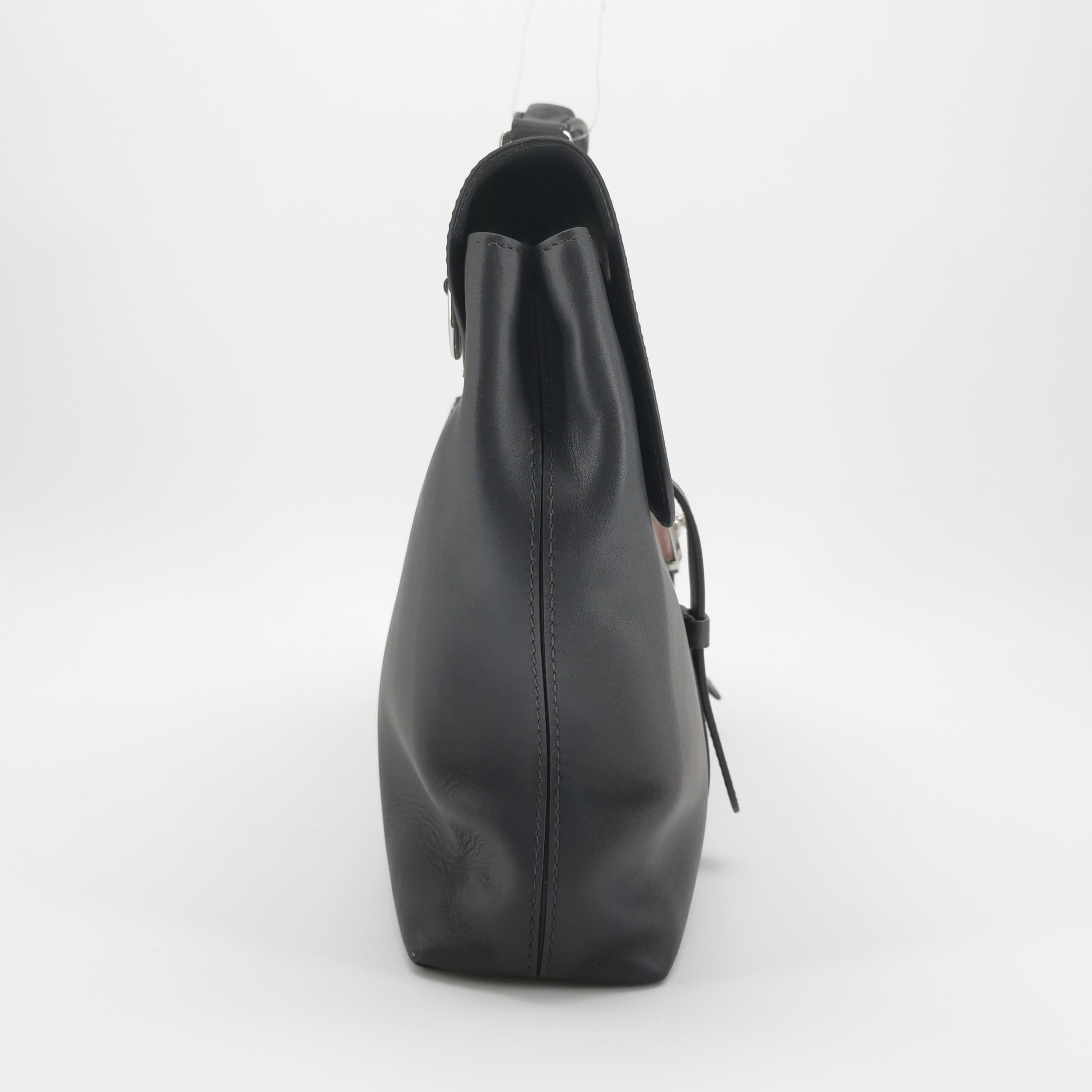 Louis Vuitton(LV) black leather briefcase handbag — photo 4 of 15