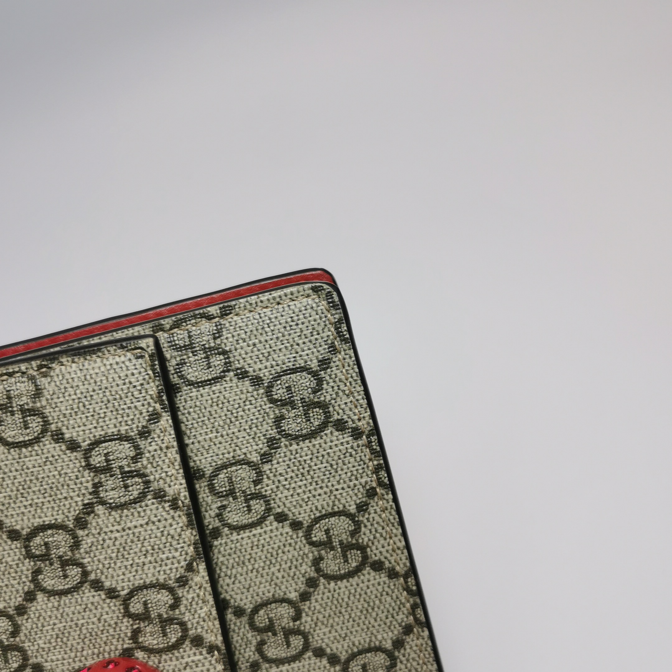 Gucci Cherries Wallet on Chain GG Coated Canvas Mini — photo 11 of 13