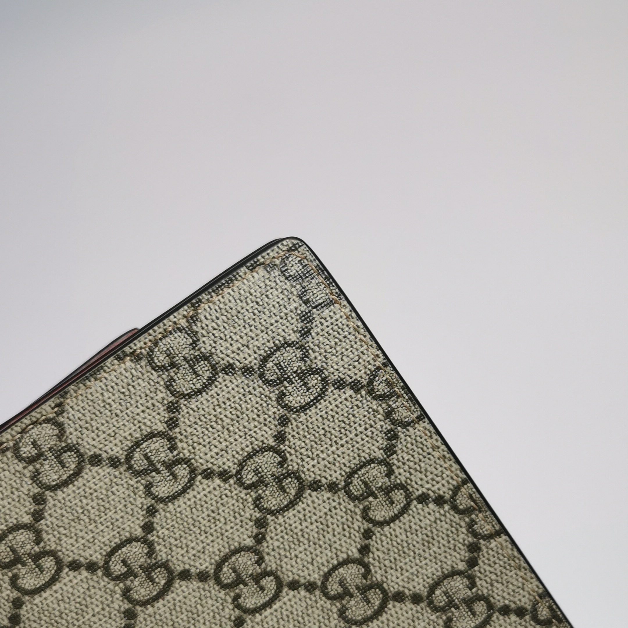 Gucci Cherries Wallet on Chain GG Coated Canvas Mini — photo 10 of 13