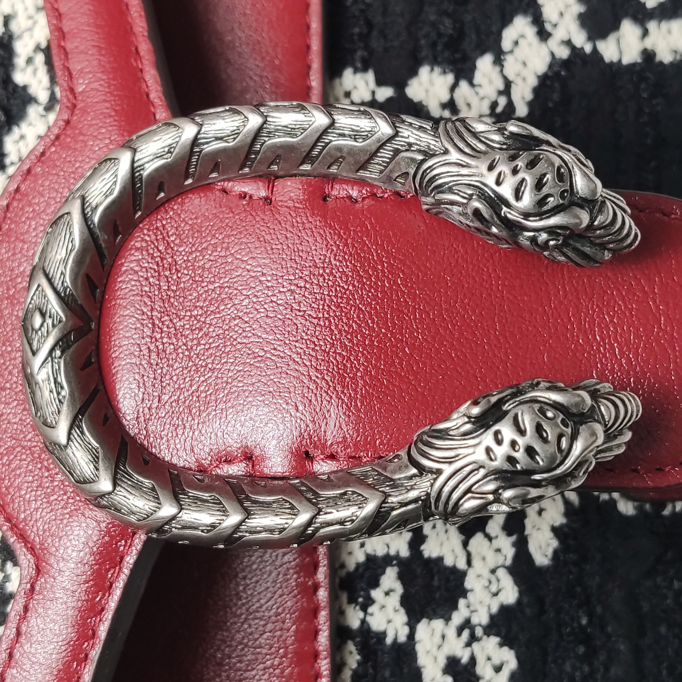 Gucci Dionysus Bag GG Tweed Super Small — photo 9 of 15