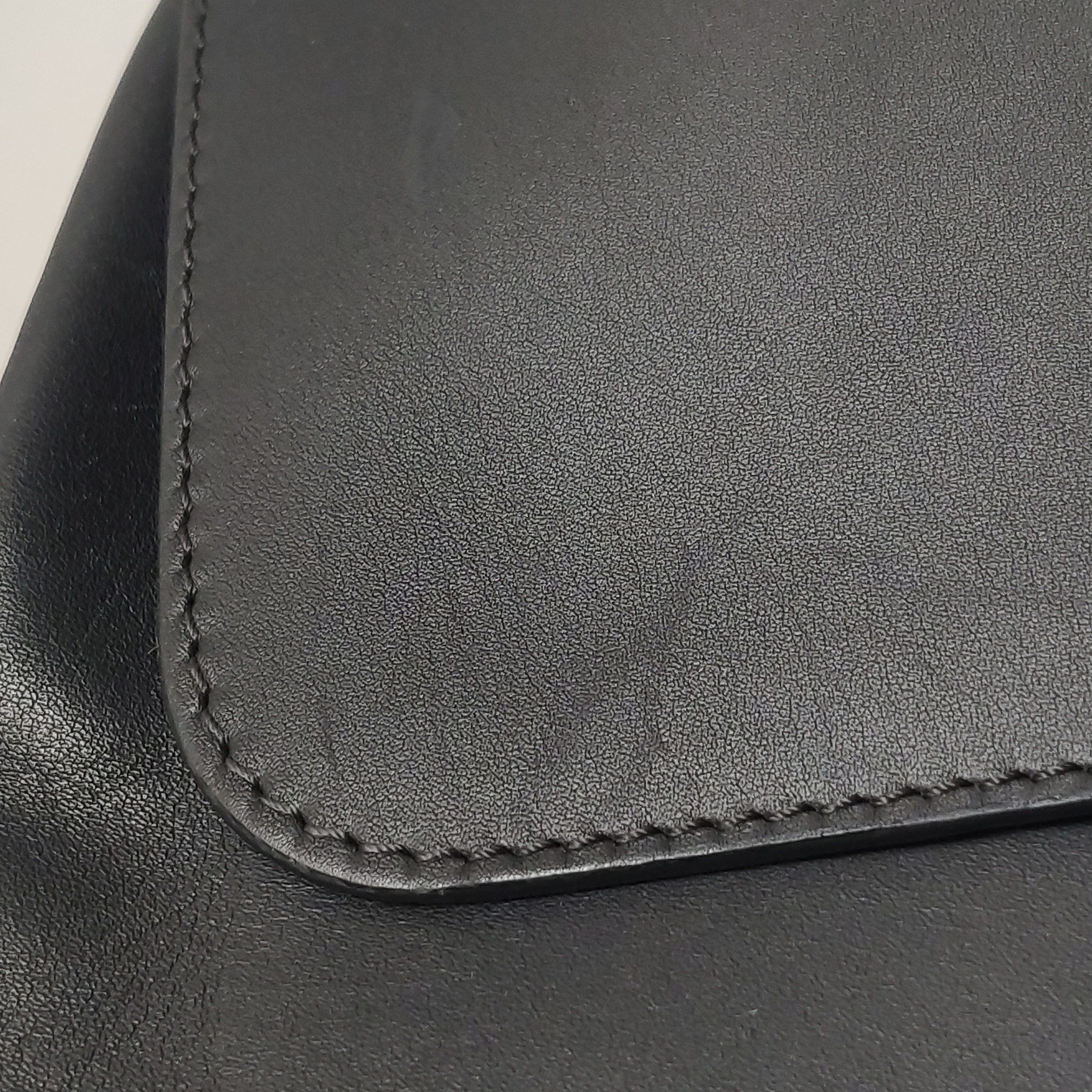 Louis Vuitton(LV) black leather briefcase handbag — photo 15 of 15