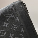 Louis Vuitton(LV) Pochette To-Go Monogram Eclipse Canvas MM — thumbnail 9