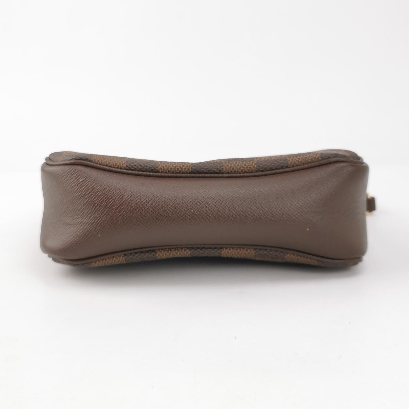 Louis Vuitton(LV) Trousse Make Up Bag Damier — photo 5 of 11