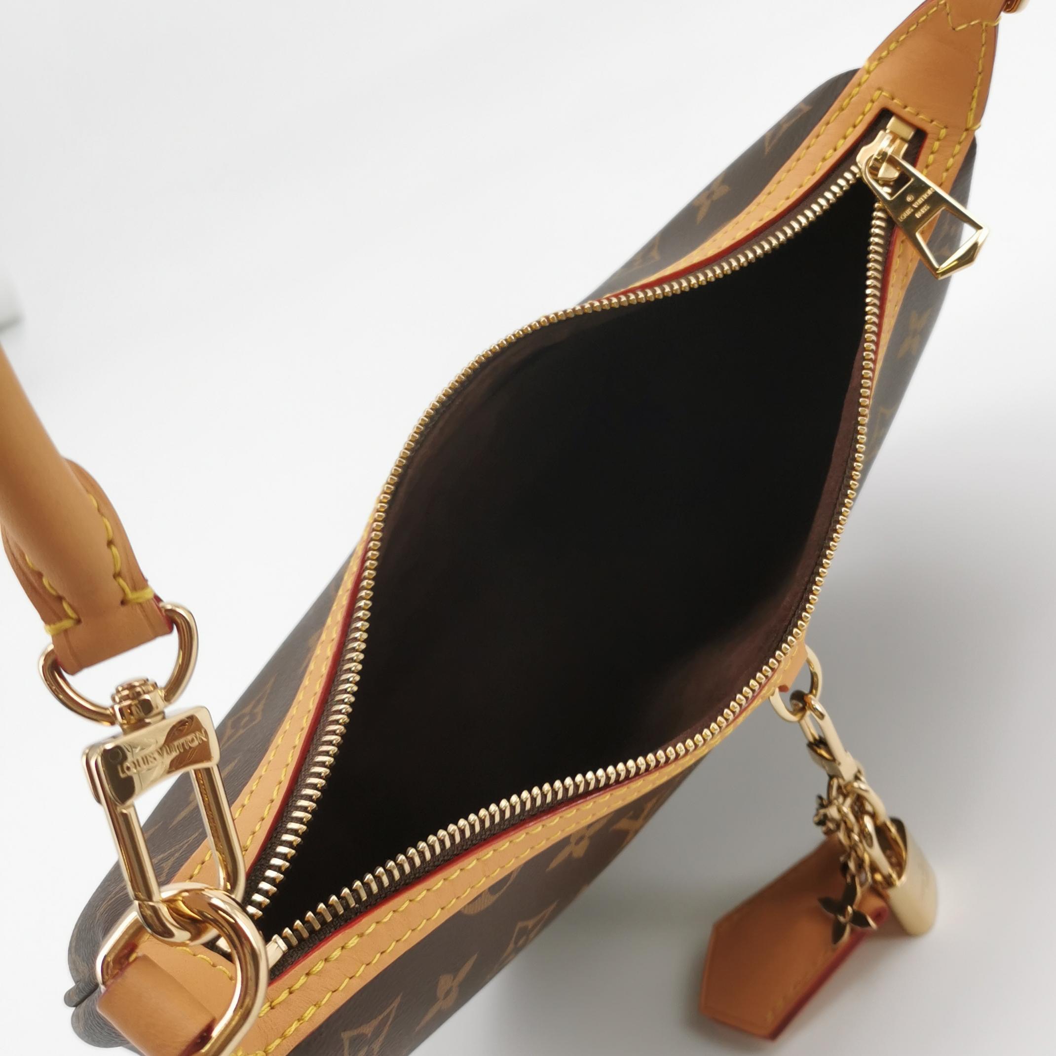 Louis Vuitton(LV) Looping NM Handbag Monogram Canvas — photo 13 of 14