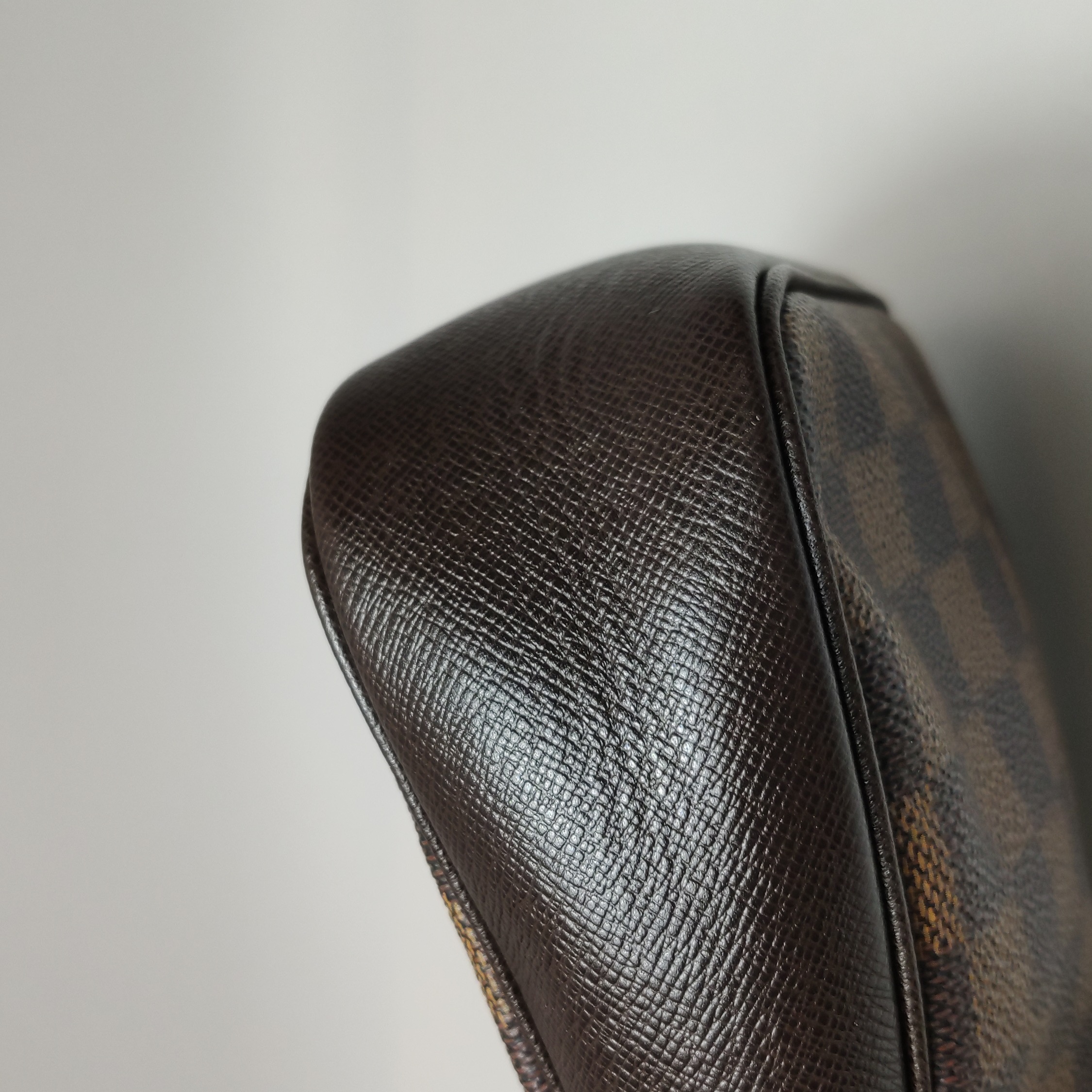 Louis Vuitton(LV) Trousse Make Up Bag Damier — photo 11 of 12