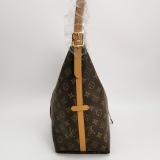 Louis Vuitton(LV) CarryAll Hobo Monogram Canvas MM — thumbnail 4