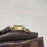 Louis Vuitton(LV) Trousse Make Up Bag Damier — thumbnail 12