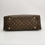 Louis Vuitton(LV) CarryAll Hobo Monogram Canvas MM — thumbnail 6