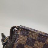 Louis Vuitton(LV) Trousse Make Up Bag Damier — thumbnail 9