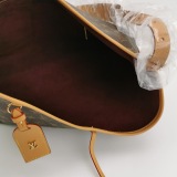 Louis Vuitton(LV) CarryAll Hobo Monogram Canvas MM — thumbnail 8