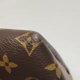 Louis Vuitton(LV) CarryAll Hobo Monogram Canvas MM — thumbnail 15