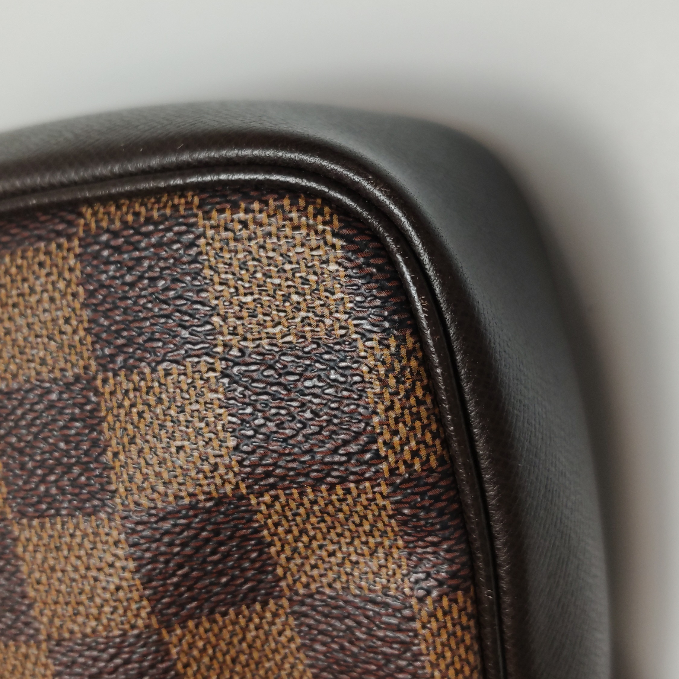 Louis Vuitton(LV) Trousse Make Up Bag Damier — photo 10 of 13