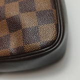 Louis Vuitton(LV) Trousse Make Up Bag Damier — thumbnail 10