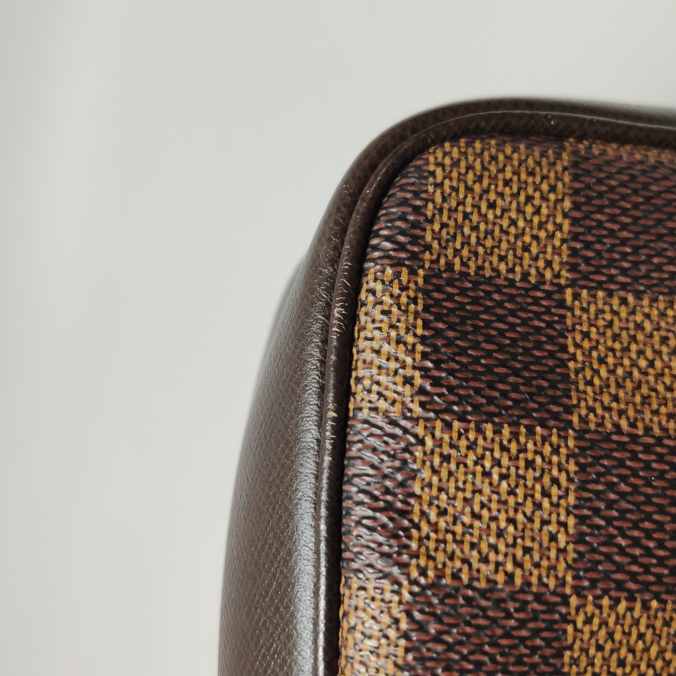 Louis Vuitton(LV) Trousse Make Up Bag Damier — photo 9 of 13