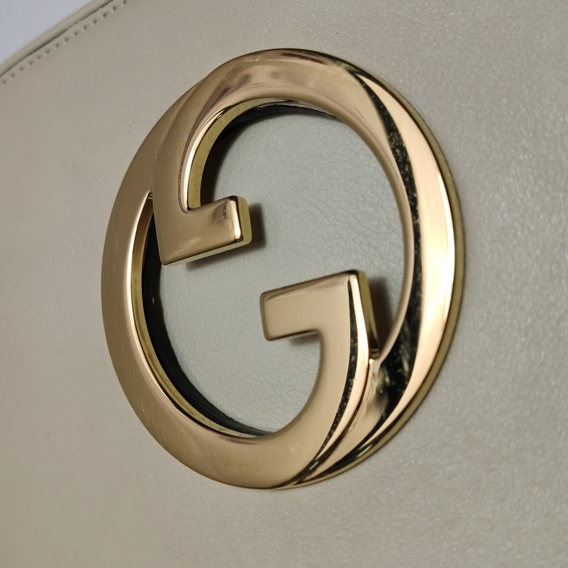 Gucci Blondie NM Crossbody Bag Leather Mini — photo 9 of 22