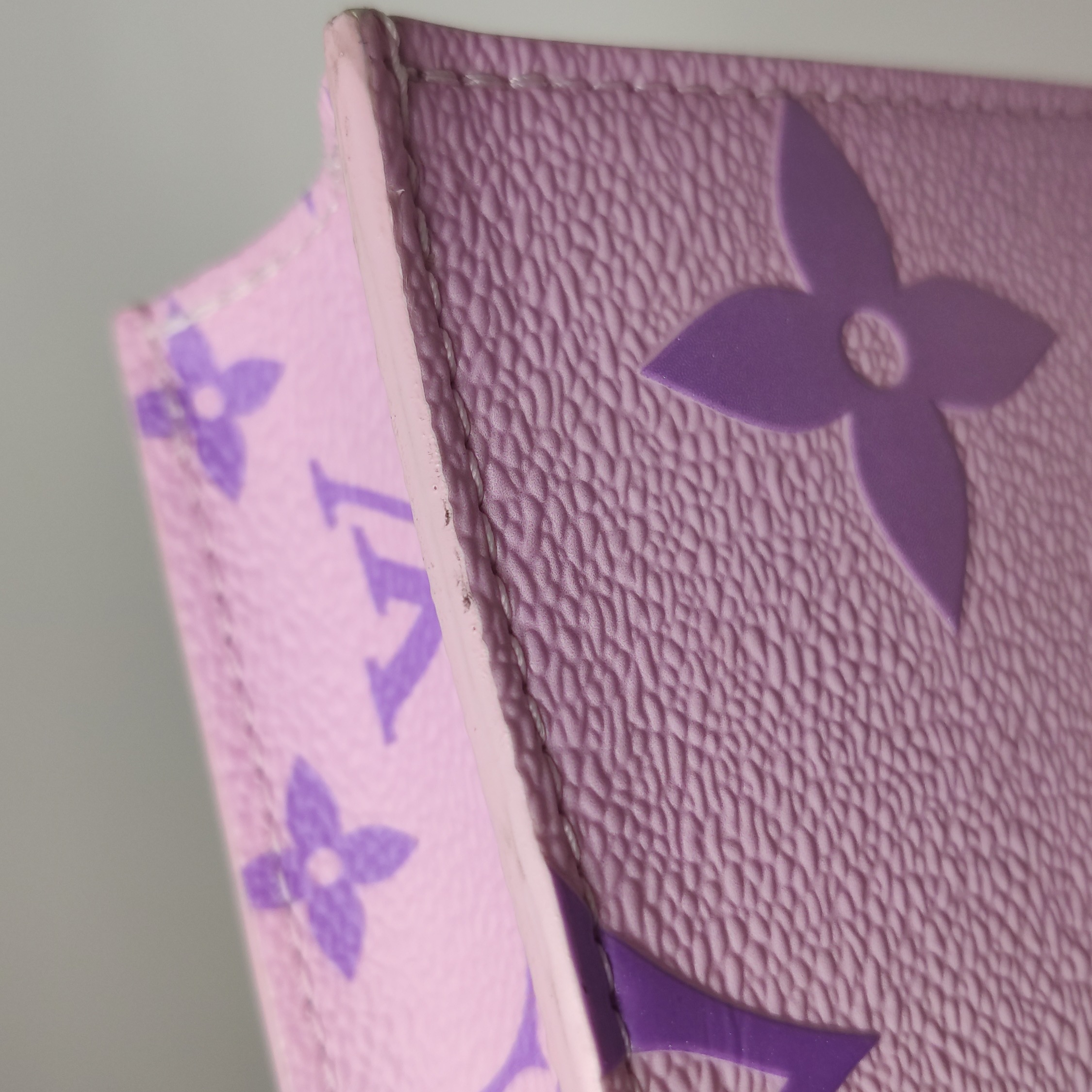 Louis Vuitton(LV) Petit Sac Plat Bag Spring in the City Monogram Giant Canvas — photo 14 of 16