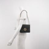 Gucci Interlocking Shoulder Bag Leather Small — thumbnail 2