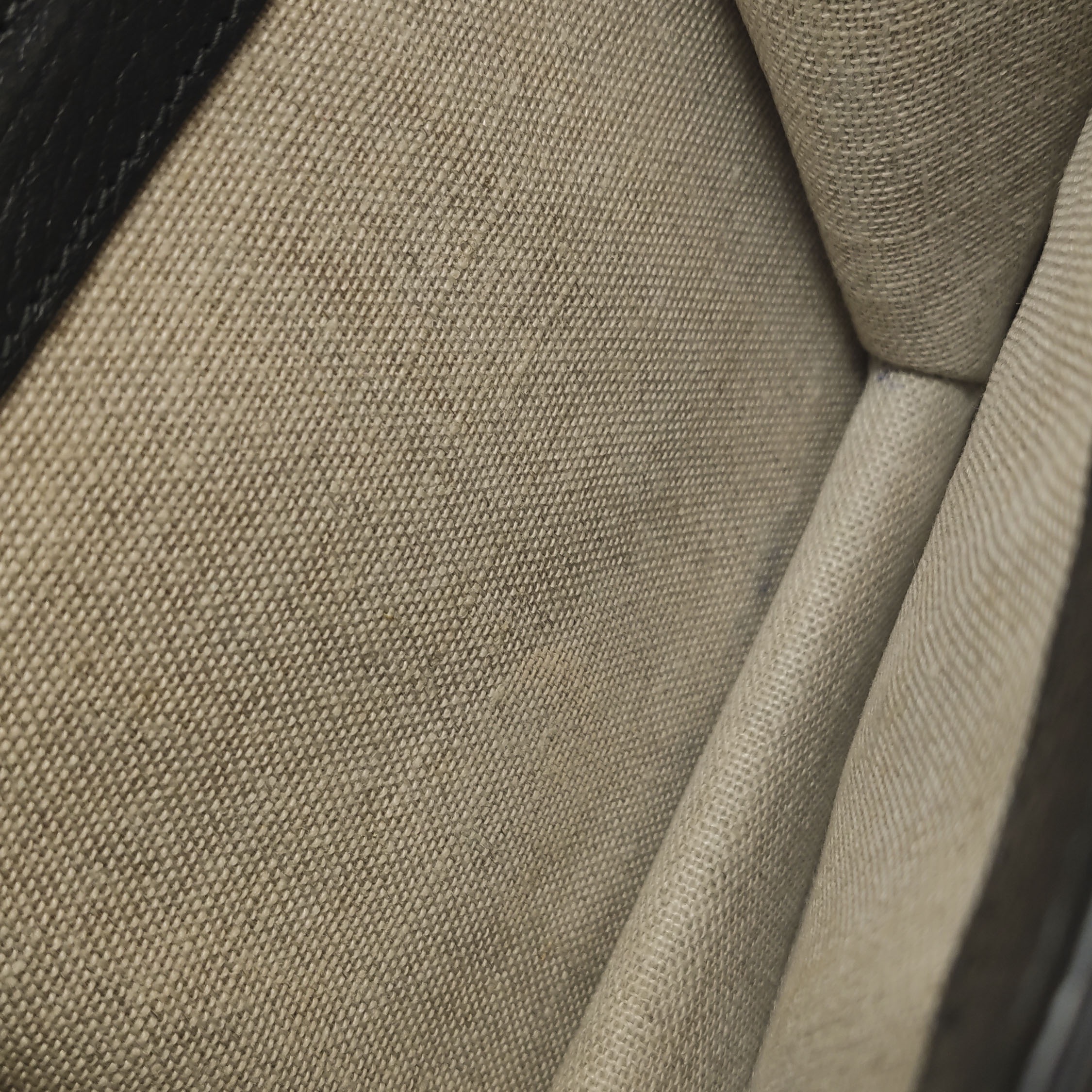 Gucci Interlocking Shoulder Bag Leather Small — photo 8 of 12