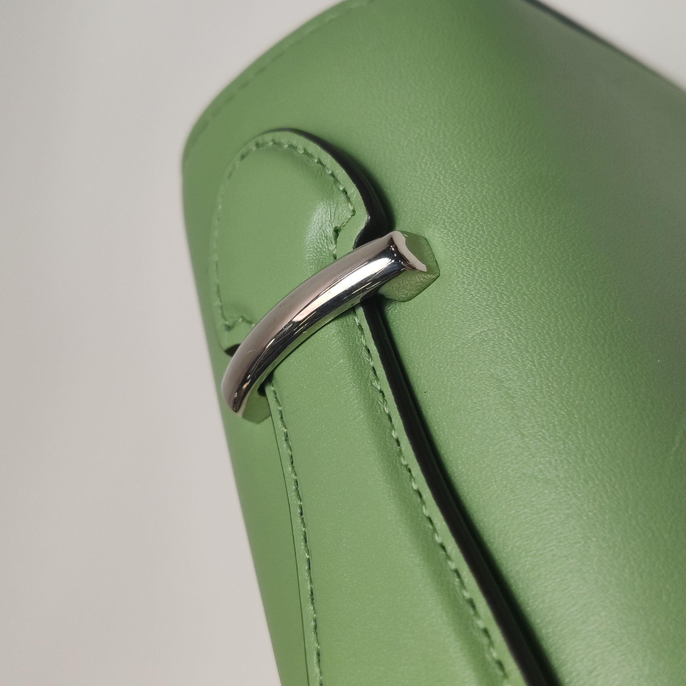 Gucci Petite GG Flap Shoulder Bag Leather Mini — photo 13 of 17