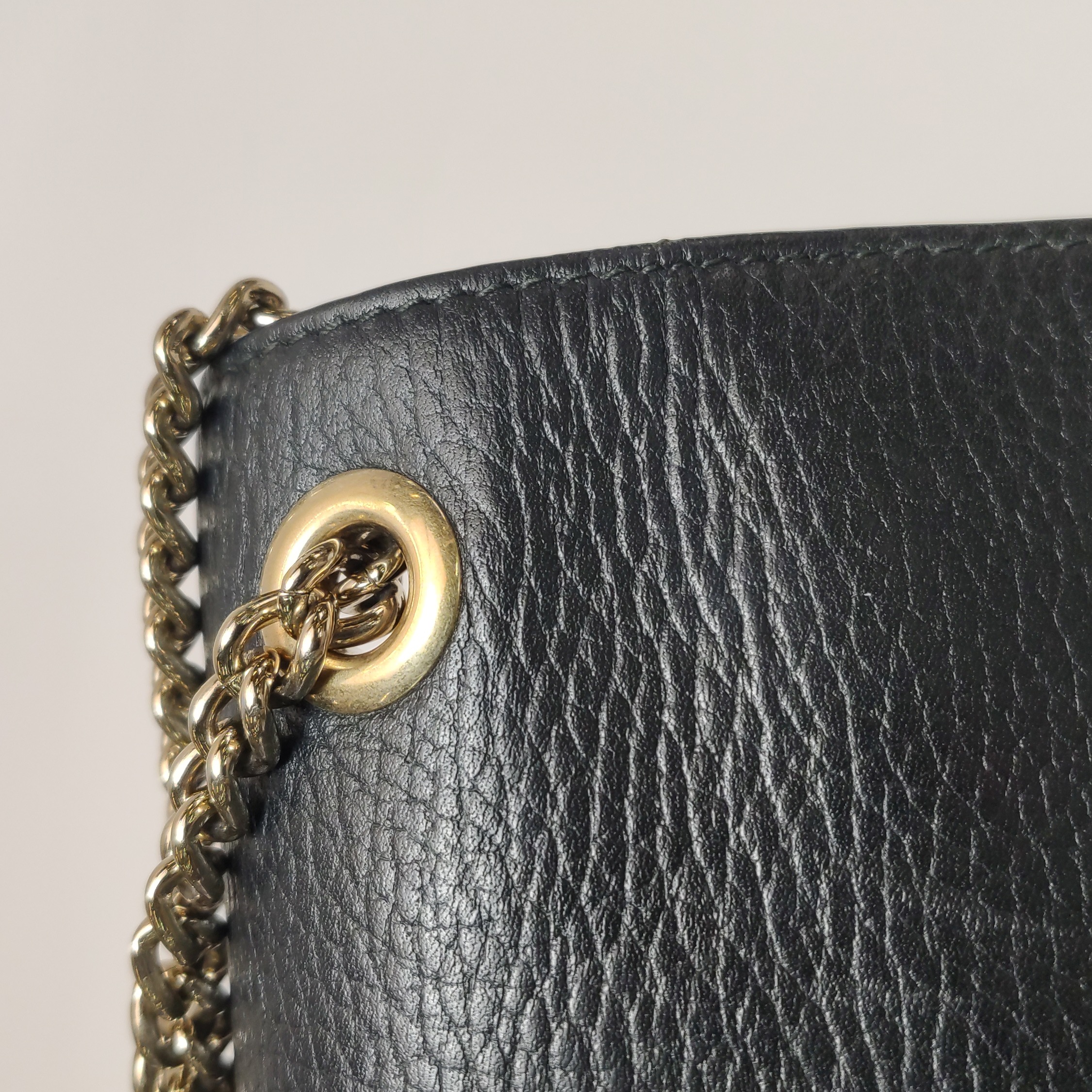 Gucci Interlocking Shoulder Bag Leather Small — photo 11 of 12