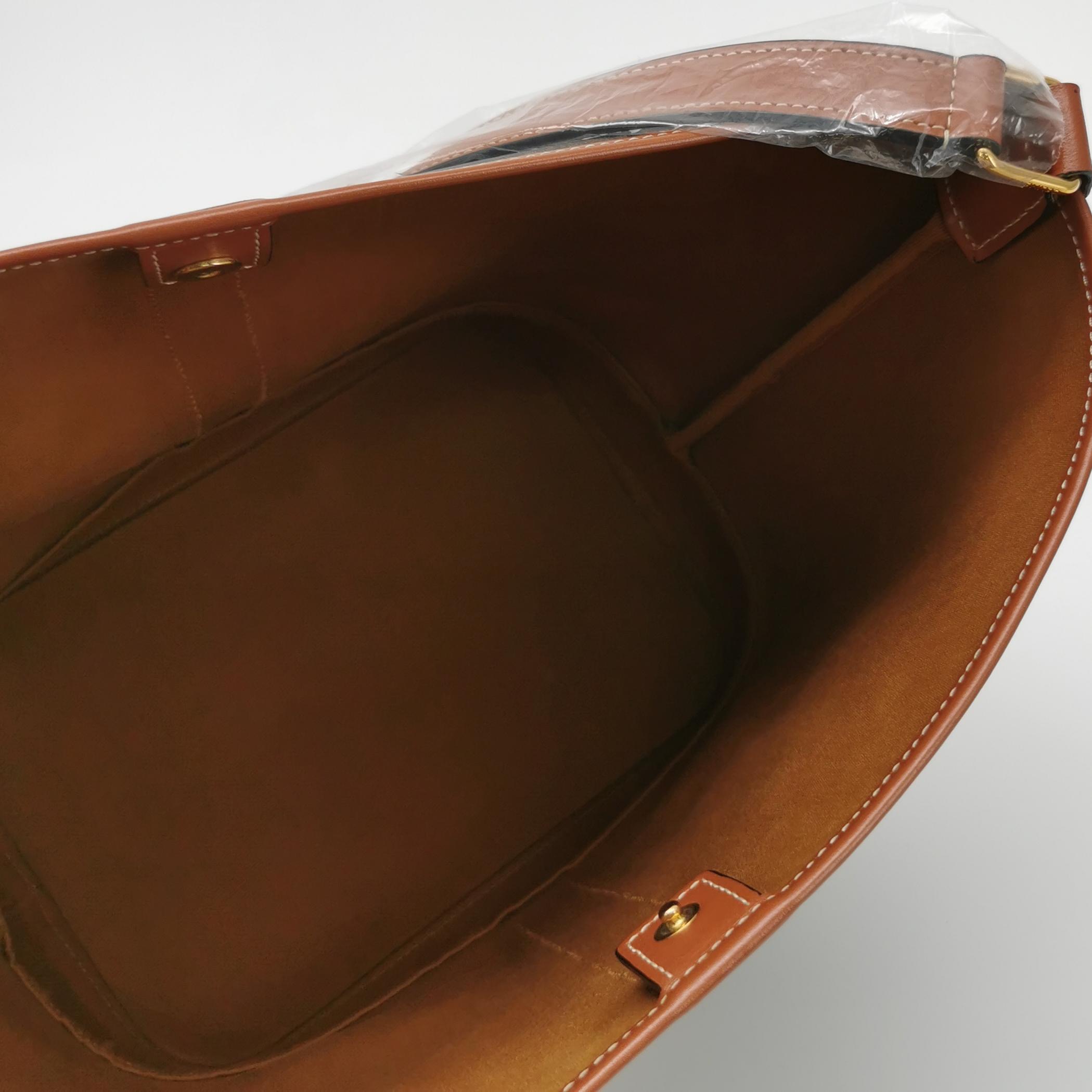 Celine Bucket Bag Triomphe Coated Canvas Medium — photo 7 of 16
