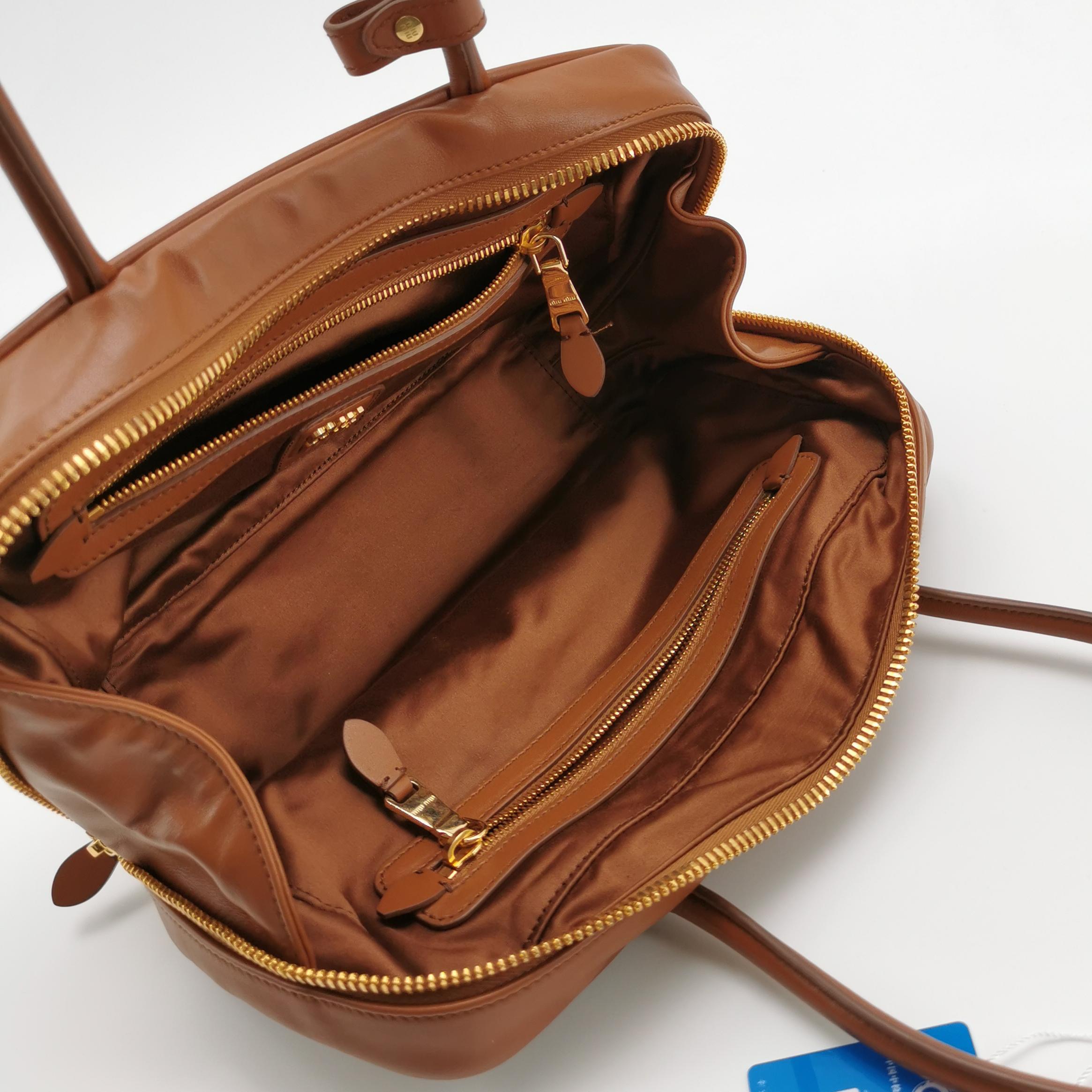 Miu Miu Beau Top Handle Bag Leather Large — photo 7 of 13